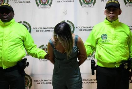 Imagen de  Cajera bancaria es condenada a siete años de prisión por hurto millonario en Sabaneta