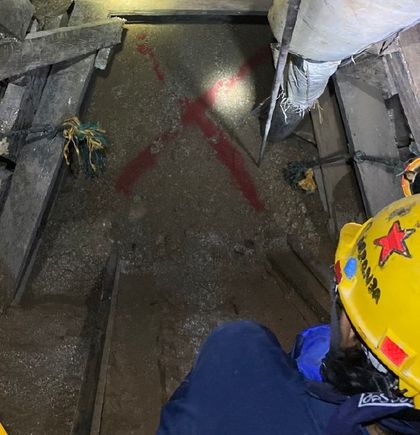 Imagen de  Más de 20 mineros llevan un día atrapados por colapso en una mina de Segovia. Avanza el rescate