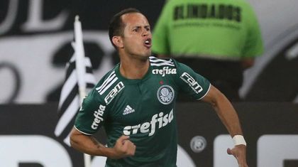 Lobo Guerra se va a jugar a República Dominicana Críticas al Palmeiras