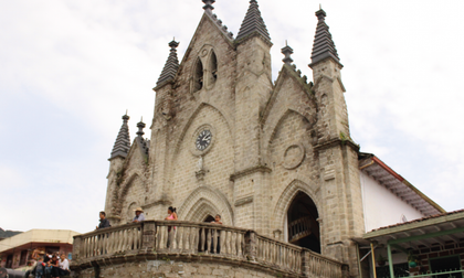 Imagen de En Argelia decretan cuarentena preventiva obligatoria hasta el 21 de agosto