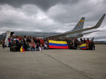 Imagen de  Otros 110 colombianos llegaron a Bogotá en vuelo humanitario desde Israel