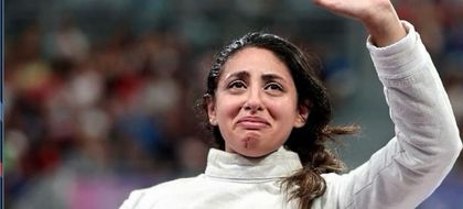 Imagen de  Una esgrimista egipcia revela que participó en los JJOO de París embarazada de siete meses