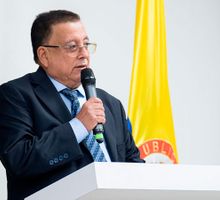 Creg presenta propuesta para modernizar la estructura de precios del combustible de aviación