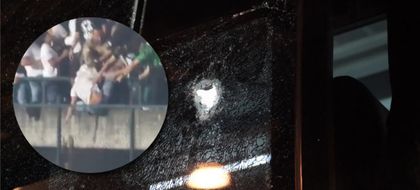 Imagen de  Atacaron el bus del Junior en Itagüí y un hincha, al parecer del equipo visitante, fue golpeado y cayó de la tribuna