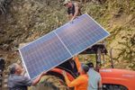 Imagen de En Sonsón instalaron paneles solares para llevar energía a familias rurales