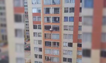 Imagen de  Videos: así fue el fuerte temblor que sacudió al país; una mujer falleció en medio del pánico