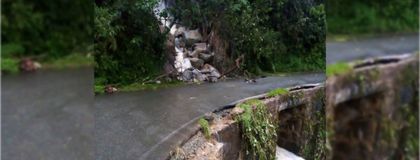 Imagen de  Vuelve y juega: se levantó la capa asfáltica en la vía Granada-San Carlos