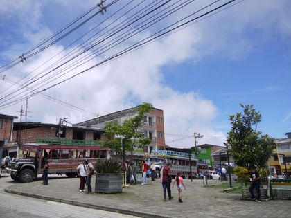 Imagen de Alcantarillado, vías, vivienda, cancha sintética: proyectos en los que avanza Nariño