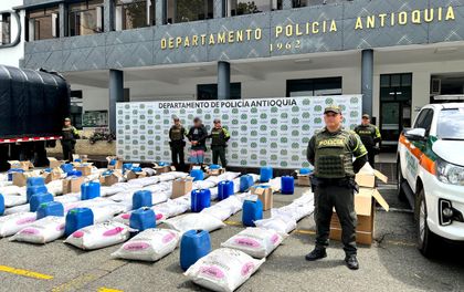 Imagen de Autoridades incautaron insumos utilizados en la fabricación de estupefacientes que tenían como destino el Oriente Antioqueño