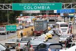 Imagen de Ecuador reduce al 75 % los aranceles a importaciones colombianas en medio de la tensión comercial