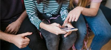 Imagen de  Senado aprobó en segundo debate proyecto de ley para regular redes sociales en menores