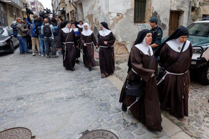 Imagen de  Dos monjas excomulgadas por la Iglesia enfrentan acusaciones por supuesta receptación y apropiación de patrimonio histórico