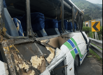 Imagen de  Trágico accidente de un bus en Quindío provocó la muerte de nueve personas