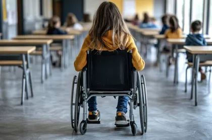 El sistema educativo suspende con el alumnado con discapacidad, según sus familias