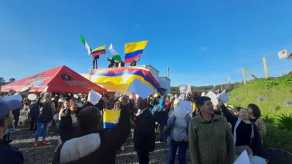 Imagen de Protesta ciudadana impidió que el Esmad demoliera icónica vivienda en el corregimiento Santa Elena
