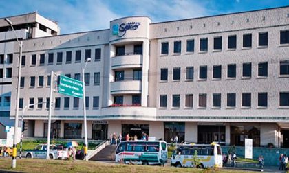 La Clínica Somer también restringe visitas a pacientes