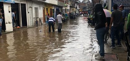 Imagen de  Familias damnificadas por la ola invernal recibirán subsidio del Gobierno por $500.000