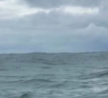 Fuerte oleaje en Tumaco afecta a 50 familias