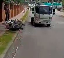 Obreros agreden a agentes de tránsito durante operativo por invasión de andenes en Chipichape, Cali