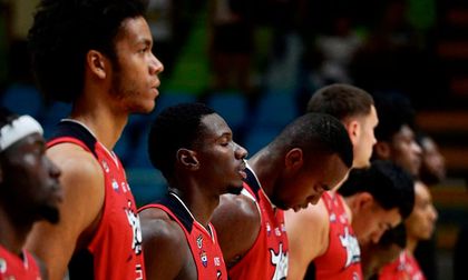 Toros aplastó a Paisas y sigue invicto en la liga