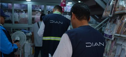 Imagen de Dian intensifica controles en el país para verificar que comercios estén cumpliendo con la factura electrónica