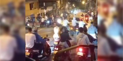 Imagen de  Por piques ilegales de motociclistas y amenazas, conductores del Metroplús se irían a paro