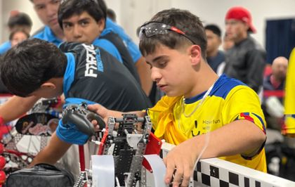 Imagen de  Jóvenes del Oriente hacen historia en la robótica: Spixers triunfa en México y clasifica al Mundial