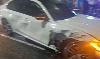 Imagen de  En video: un hombre, al parecer borracho, chocó cinco vehículos en la Avenida 70 de Medellín