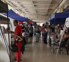 Comerciantes de San Andresito del Sur ya atienden en La 14 de Pasoancho tras afectaciones por el terremoto
