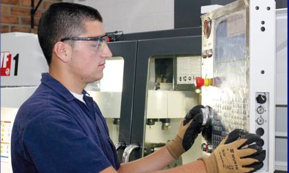 Imagen de  Desempleo en Colombia cae al 9,2 % en febrero, la cifra más baja registrada para este mes, según el DANE