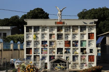 Imagen de  Inició intervención del cementerio de Caucasia para hallar personas desaparecidas: allí hay 113 cuerpos no identificados