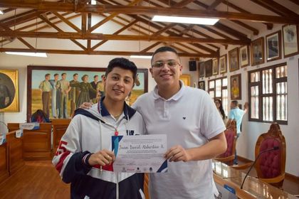 Imagen de Radican proyecto para darle PIN gratis a jóvenes de Marinilla que se presentan a la universidad