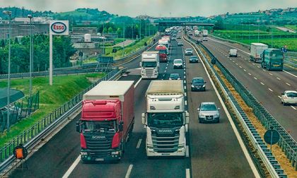 La recuperación del transporte de carga revela el repunte del consumo y la industria en 2025