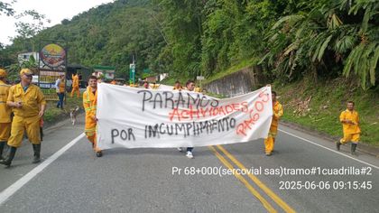 Imagen de  Encargados del mantenimiento en la Autopista, entre El Santuario y Caño Alegre, están sin pagos hace tres meses