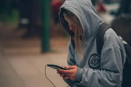 Más de la mitad de los jóvenes ha sufrido ciberviolencia en el último año en España
