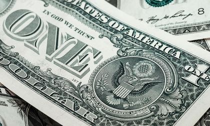 El peso colombiano repunta mientras el dólar