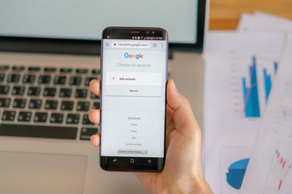 Imagen de  Google eliminó fechas de su calendario, como el Mes del Orgullo LGBTIQ+, y genera controversia
