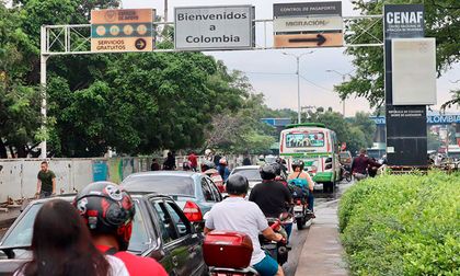 Ingresos y salidas de venezolanos por la frontera se mantienen dentro del promedio, reporta Migración Colombia