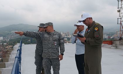 Cali y Fuerza Aeroespacial trabajan en los límites de altura para construir en el centro