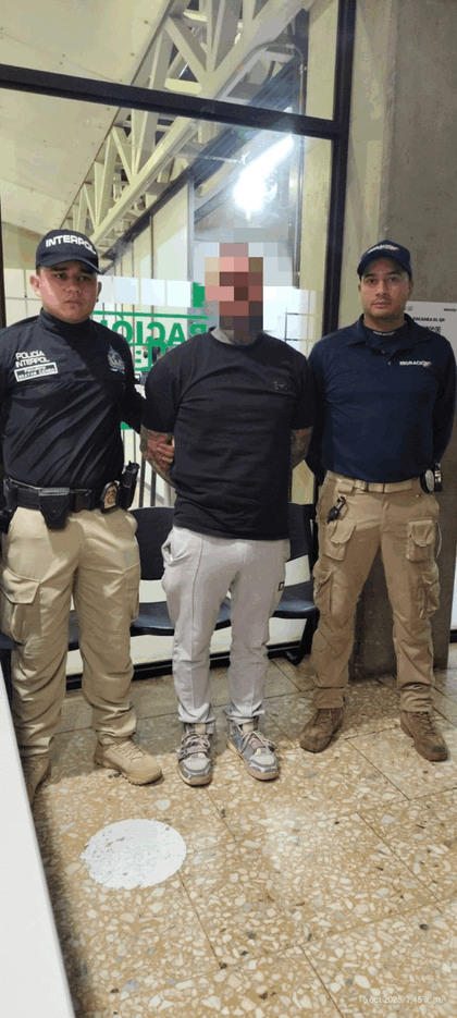 Imagen de  Detuvieron en el aeropuerto de Rionegro a estadounidense con más de 30 cargos por fraudes y delitos federales