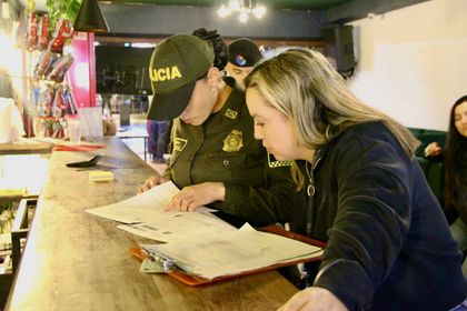 Imagen de Caravana por la seguridad en Rionegro: suspendieron actividad comercial a tres establecimientos