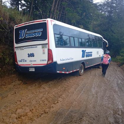 Imagen de  Mal estado de vía Pantanillo – Abejorral obliga a Transunidos a suspender el servicio