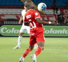 América de Cali venció a Águilas Doradas y sigue líder