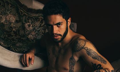 modelo-webcam-hombre