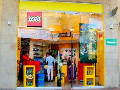 Lego store llega a Jardin Plaza