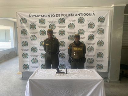 Imagen de Arma incautada a estudiante de un colegio en Rionegro estaba modificada y tenía siete proyectiles