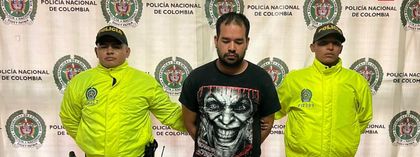 Imagen de A prisión el joven acusado de matar a sus propios padres en Envigado: aceptó los cargos