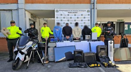 Imagen de Capturan a banda que hurtaba casas en el Oriente: en el operativo fue recuperado un perrito