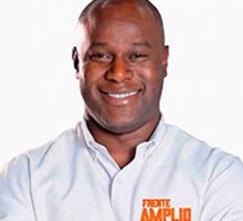 Víctor Golú busca llegar al Senado, de la mano de Roy Barreras