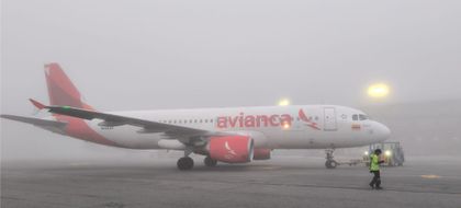¿Tienes un vuelo? El Aeropuerto JMC de Rionegro reporta retrasos por banco de niebla